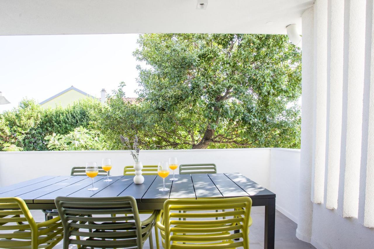 Favi Apartment *